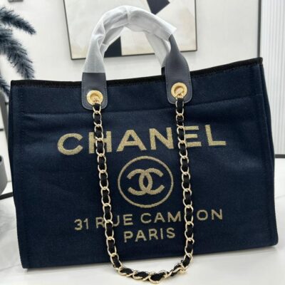 20230722_i1689977533_283_1_jpg CC DEAUVILLE LARGE 38 TOTE BAG IN BLACK CANVAS WITH GOLD EMBROIDERED LOGO