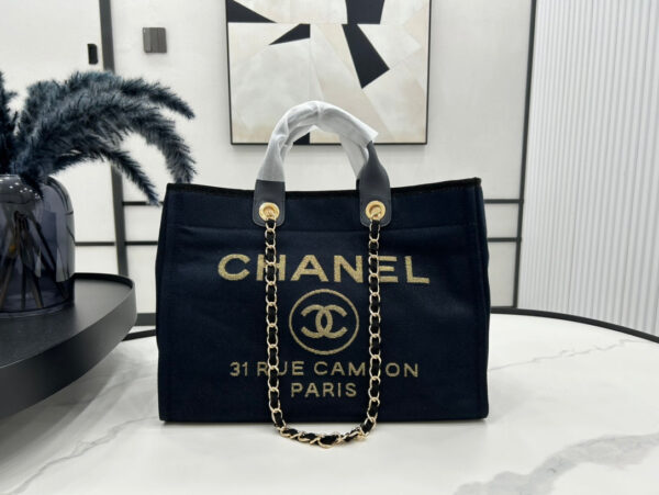 20230722_i1689977533_4094_0_jpg CC DEAUVILLE LARGE 38 TOTE BAG IN BLACK CANVAS WITH GOLD EMBROIDERED LOGO