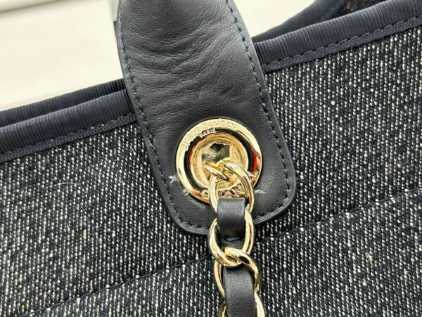 20230722_i1689985110_1876_3_jpg CC DEAUVILLE LARGE 38 TOTE BAG IN DARK NAVY CANVAS WITH WHITE LOGO EMBROIDERED