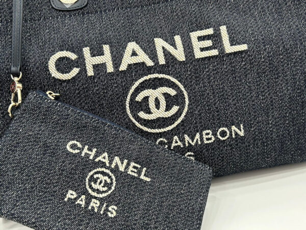20230722_i1689985110_3280_2_jpg CC DEAUVILLE LARGE 38 TOTE BAG IN DARK NAVY CANVAS WITH WHITE LOGO EMBROIDERED