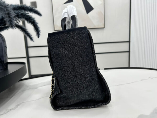 20230722_i1689985110_4082_5_jpg CC DEAUVILLE LARGE 38 TOTE BAG IN DARK NAVY CANVAS WITH WHITE LOGO EMBROIDERED