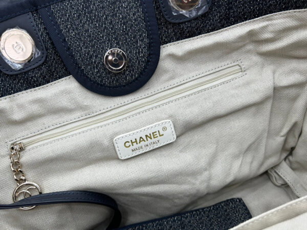 20230722_i1689985110_5767_8_jpg CC DEAUVILLE LARGE 38 TOTE BAG IN DARK NAVY CANVAS WITH WHITE LOGO EMBROIDERED