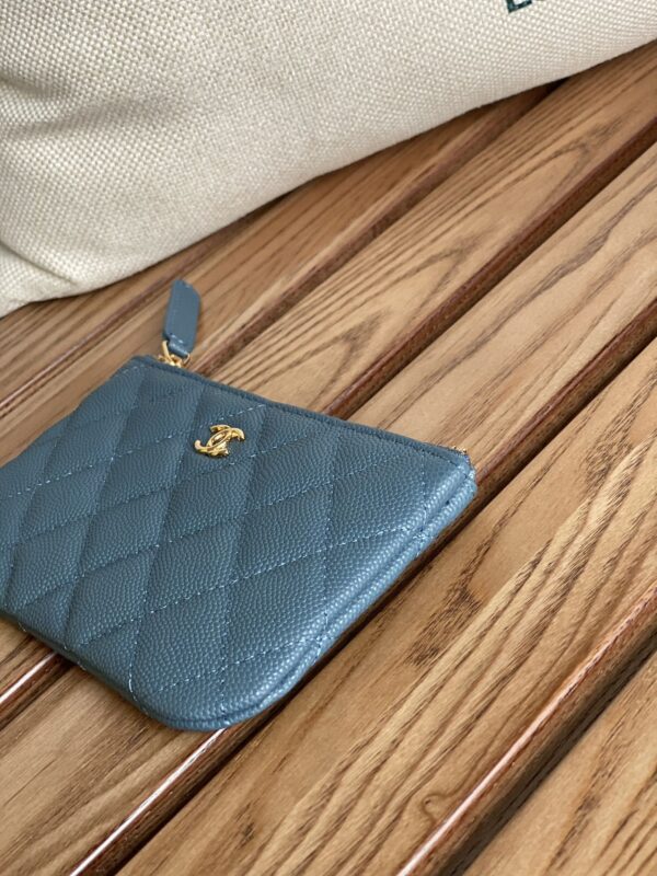 20230722_i1690016475_979_3_jpg CC CLASSIC SMALL 15 ZIPPED POUCH IN TEAL GREEN GRAINED CALFSKIN