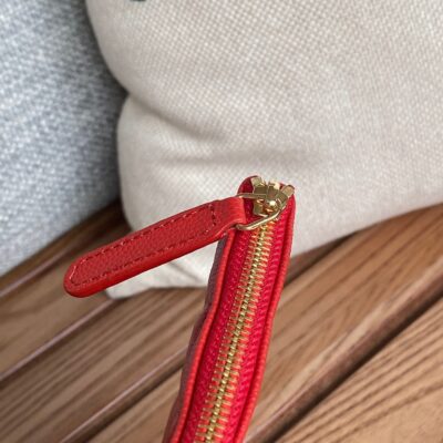 20230722_i1690016611_9222_6_jpg CC CLASSIC SMALL 15 ZIPPED POUCH IN CRIMSON RED GRAINED CALFSKIN