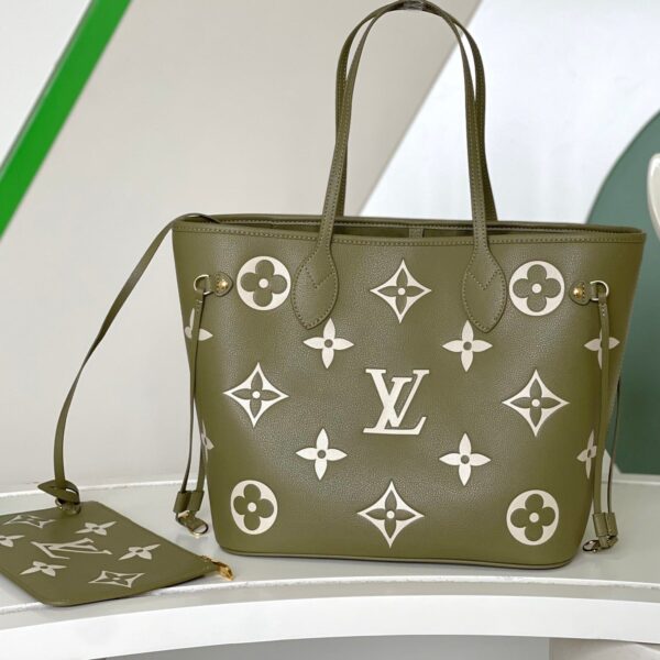 20230823_a1692806295249_8548_jpg_088aed1f-c2f1-438c-9112-d9eaf2338d49 NEVERFULL MM 32 KHAKI CREAM MONOGRAM EMPREINTE LEATHER