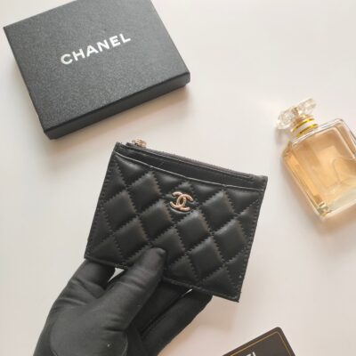 CC ZIPPED CARD HOLDER 11.5 BLACK CALFSKIN