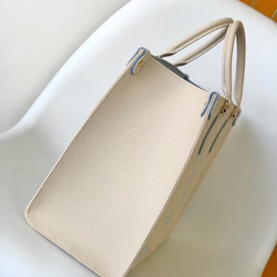 20231126_i1700978490_427_1_jpg_7f48a9a6-9dc1-4ab2-ad6a-540e2a0481d9 ONTHEGO MM 35CM CREAM BLUE