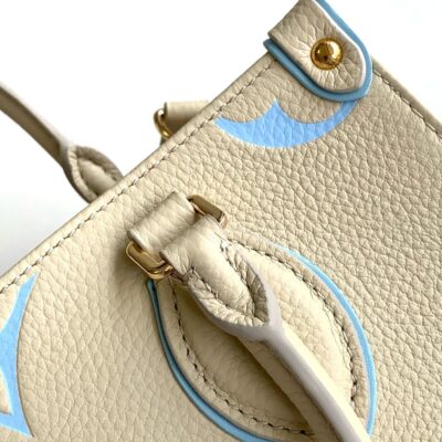 20231214_i1702536884_6872_6_jpg_e91e5671-e959-4fa4-9972-fa59629461c9 ONTHEGO PM 25CM CREAM BLUE