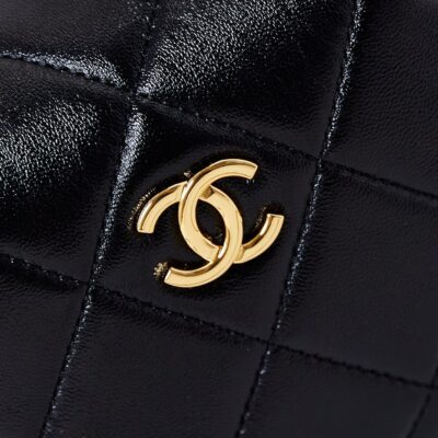 20240917_i1726552708_3350_1_jpg_c3e05d31-944b-46ea-b176-c2d0ed0d80b7 HOBO BAG 18 IN BLACK SOFT LAMBSKIN GOLD CHAIN