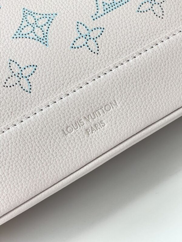 FLORE 28 IN WHITE PERFORATED CALFSKIN