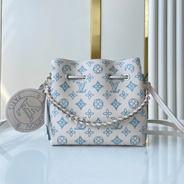 20241004_i1728027499_9613_0_jpg BELLA 22 IN WHITE PERFORATED CALFSKIN SILVER HARDWARE