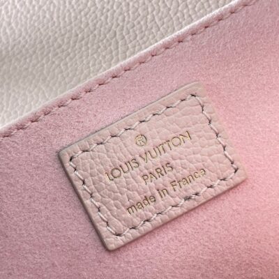 POCHETTE MÉTIS EAST WEST 21 IN PINK OPALE MONOGRAM ECLIPSE CANVAS GOLD BUCKLE