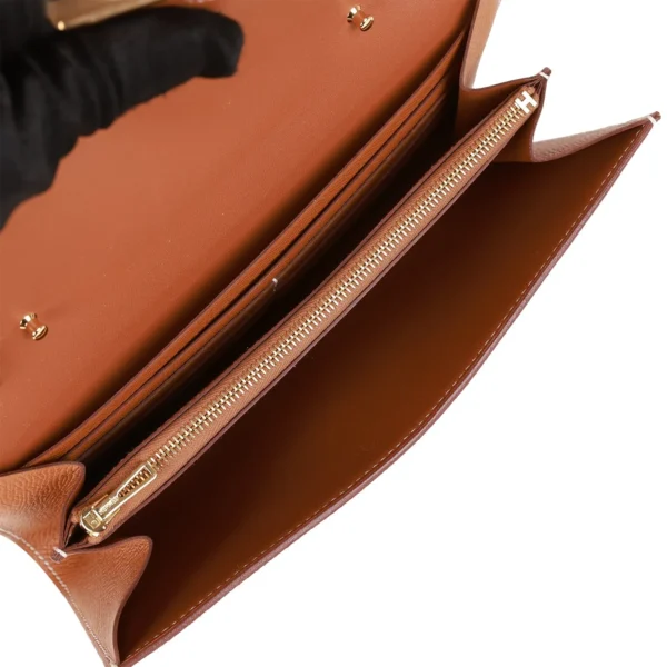 Hermès Constance Go Epsom Geldbörse in Gold mit goldfarbenen Metallbeschlägen