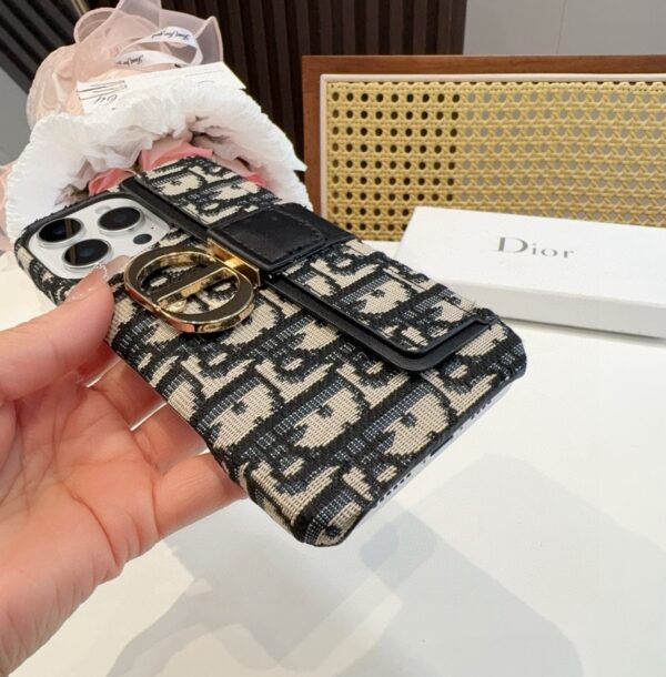 2796aa091ab4b82aa5239c8fe2aa793f3b51b20a79817261909bff594861409d Dior Montaigne 30 Monogram Card Holder Phone Case