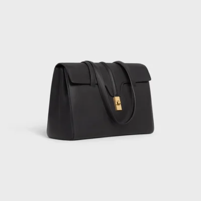 MEDIUM SOFT 16 BAG IN SUPPLE GRAINED CALFSKIN BLACK