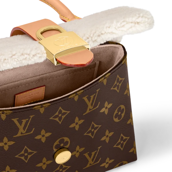 Louis Vuitton M46318 LOCKY BB