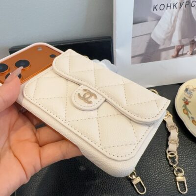 2c6eecd93bf3bb8c05450d65347be18b6ad48c0834a66e30c3bcd1c8024d10ed White Chanel Quilted Caviar Leather Card Holder Chain Luxury Phone Case