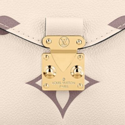 2ce6f20755f48693a9038d1db60f06de Louis Vuitton Pochette Métis Tasche