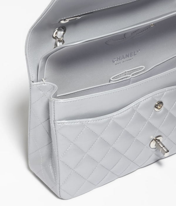 CLASSIC HANDBAG Pearly Lambskin & Silver-Tone Metal