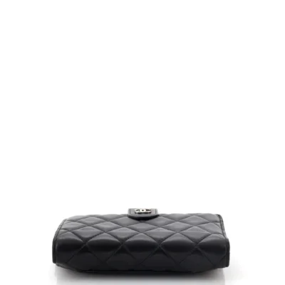 CHANEL CC French gesteppt Geldbörse aus Lammleder