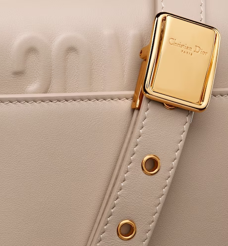 36026f5ff63cfc48282af5da98b8e5e9 SMALL 30 MONTAIGNE BAG Powder Beige Calfskin