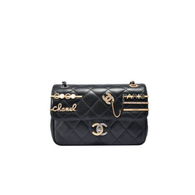 [Difficult to obtain] Published in 25ans magazine! Ayami Nakajo Favorite Chanel Pearls Charms Mini Flap Bag AS2978