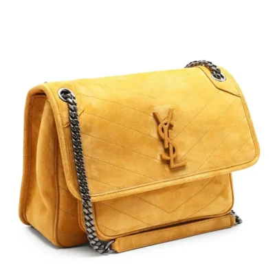 حقيبة متوسطة YSL Niki بسلسلة بلون Suede
