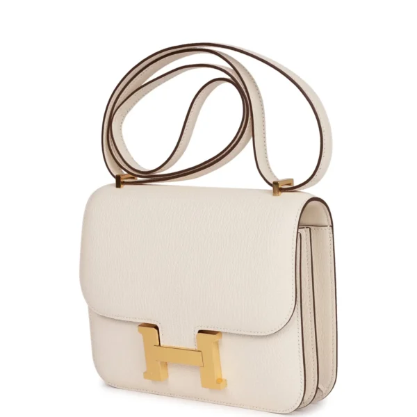 Hermès Constance 18 Nata Chevre Mysore Gold Hardware