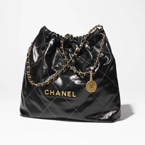 CHANEL 22 HANDBAG