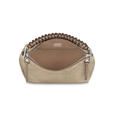 Louis Vuitton Beaubourg Hobo MM