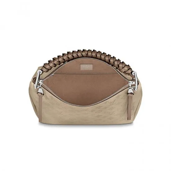 Louis Vuitton Beaubourg Hobo MM