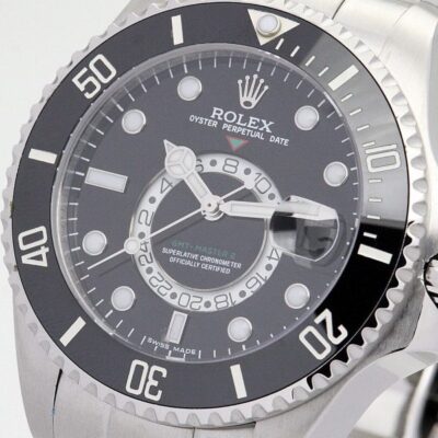 Rolex GMT Master 16720.3: The Ultimate Luxury Watch for Men on the Move