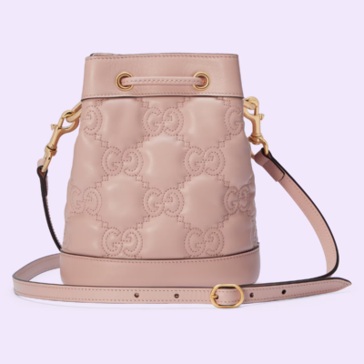 446ae166a2292843bacc94e051a36a7e GG Matelassé bucket bag