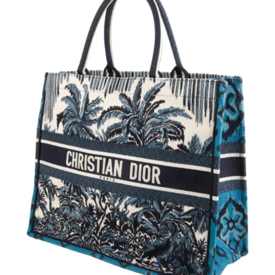 449cfa08acdfcaa05d7818110ec3eab8 Christian Dior mini Lady Dior bag