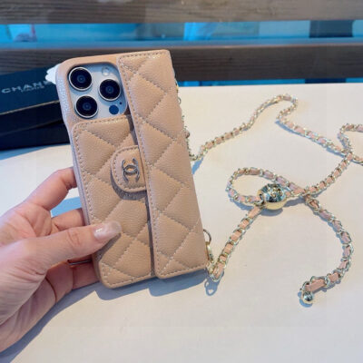 5376761444ccad83d281ac324871b48384d5122ded6b03dc710222ec3ef0ba36 Chanel Style Quilted Leather Flip Card Holder Phone Case With Gold Chain Crossbody Strap
