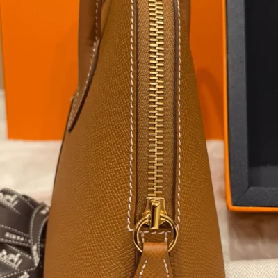 58e3a2c3e12358cc91c3fb30c761653f Hermès 1923 Bolide 25 en Desordre Gold Epsom Gold Hardware