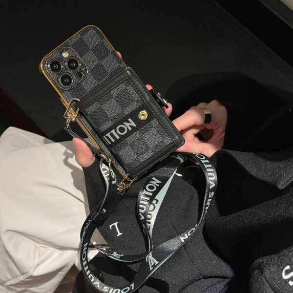 5_720x_877869ad-59d5-4467-bd13-2fe0be25a53c Luxury CASE WITH CHAIN FOR IPHONE 16 15 14 Roxy New 2