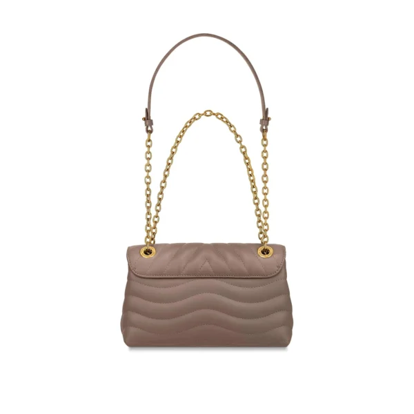 5bc532f3dcda2434ac71ff11b023e735 Louis Vuitton Wave Chain Bag M58550