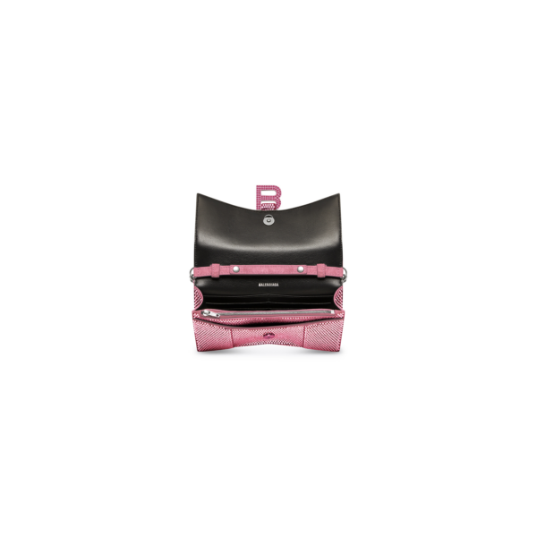 WOMEN'S HOURGLASS WALLET ON CHAIN WITH RHINESTONES IN PINK