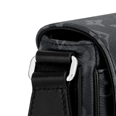 Louis Vuitton District PM M46255