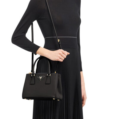 6fd8f74bb0d30ee8e364765f7b50b8a6 Prada Galleria Saffiano Leather Small Bag