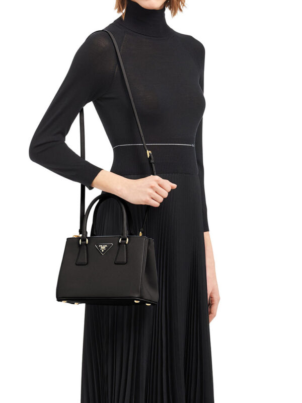 6fd8f74bb0d30ee8e364765f7b50b8a6 Prada Galleria Saffiano Leather Small Bag