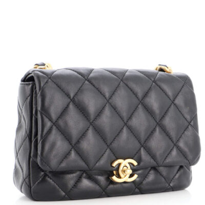 CHANEL Lacquered Metal CC Flap gesteppt Small Tasche aus Lammleder