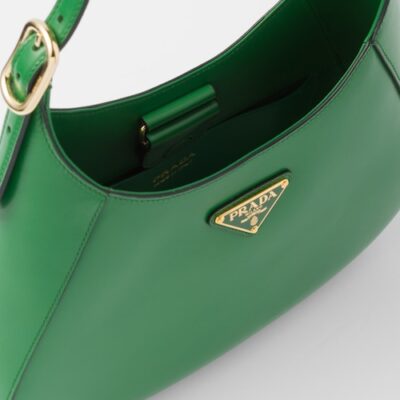 Prada Leather shoulder bag - Green