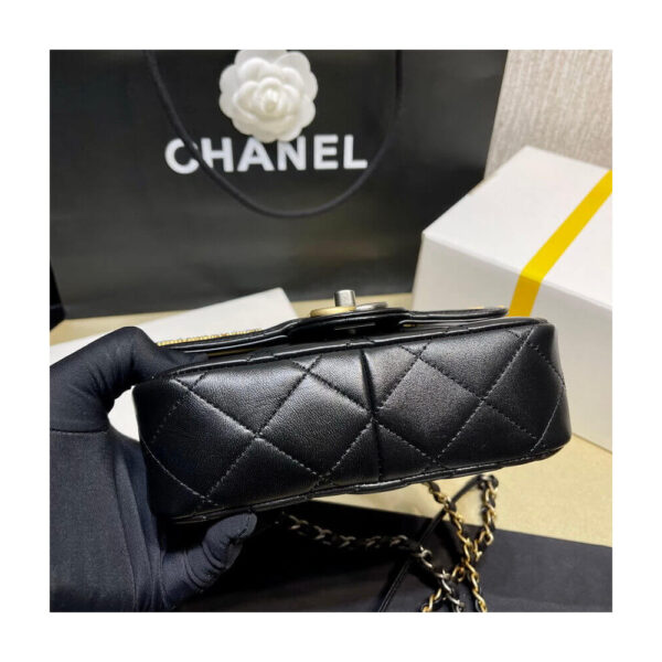 [Difficult to obtain] Published in 25ans magazine! Ayami Nakajo Favorite Chanel Pearls Charms Mini Flap Bag AS2978