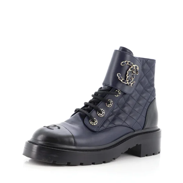 75059a7f77a7f560e814d8691a1fd811 Chanel Women's Chain CC Cap Toe Lace Up Combat Boots Quilted Leather