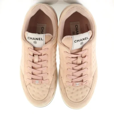 759acd8467bdb6cefc9c81fbe5980999 حذاء نسائية شانيل شعار Low-علوي Studded من جلد سويدي