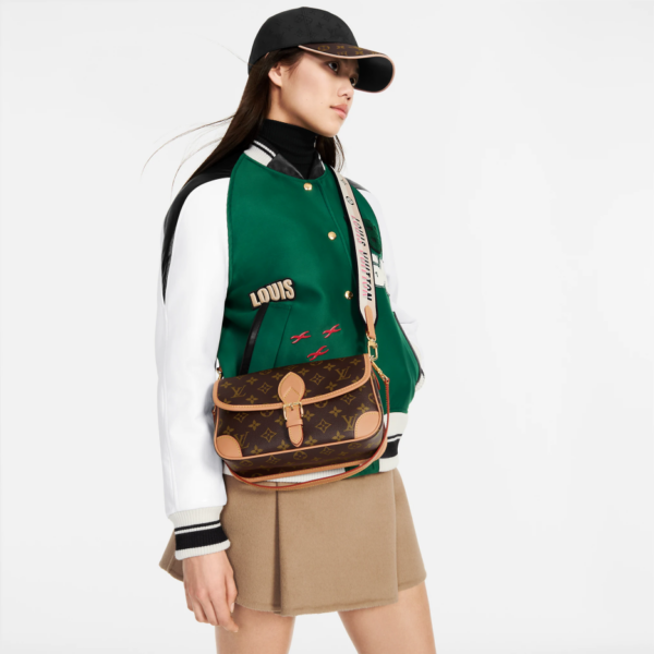 76690ece19173c040d5f0146d4c02e91 Louis Vuitton Deanne NM PM