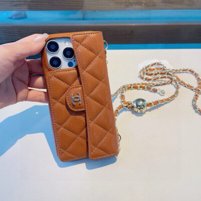 7c89626514d635ac067806b05f24ad2bc58436e2ae91714ac69f09c8f53932cf Chanel Style Quilted Leather Flip Card Holder Phone Case With Gold Chain Crossbody Strap