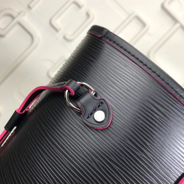 路易威登 Neverfull MM Noir Epi 皮革 M54185 包